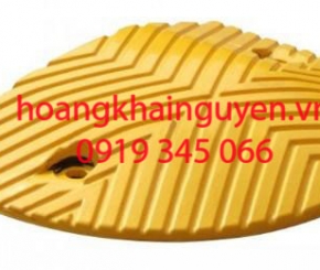 Gờ giảm tốc quận 10