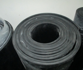 Cao su nhựa lót công trình