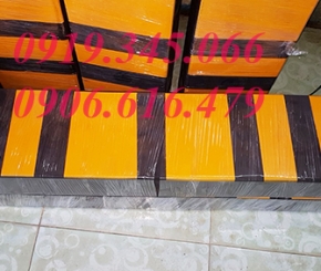 Đệm chống va nhà xưởng kho